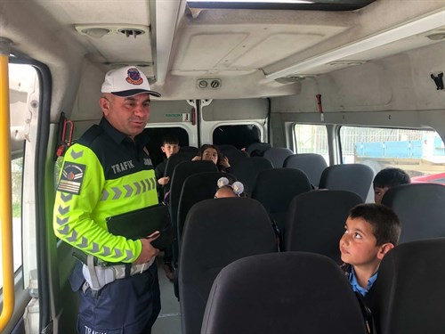 ÇOCUK VE GENÇLERİN KORUNMASINA YÖNELİK DENETİMLERE ARA VERİLMEDEN DEVAM EDİLİYOR
